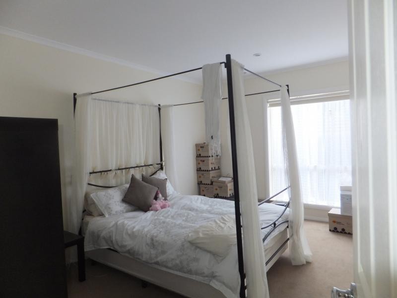 61A Dryden Concourse, Mooroolbark VIC 3138