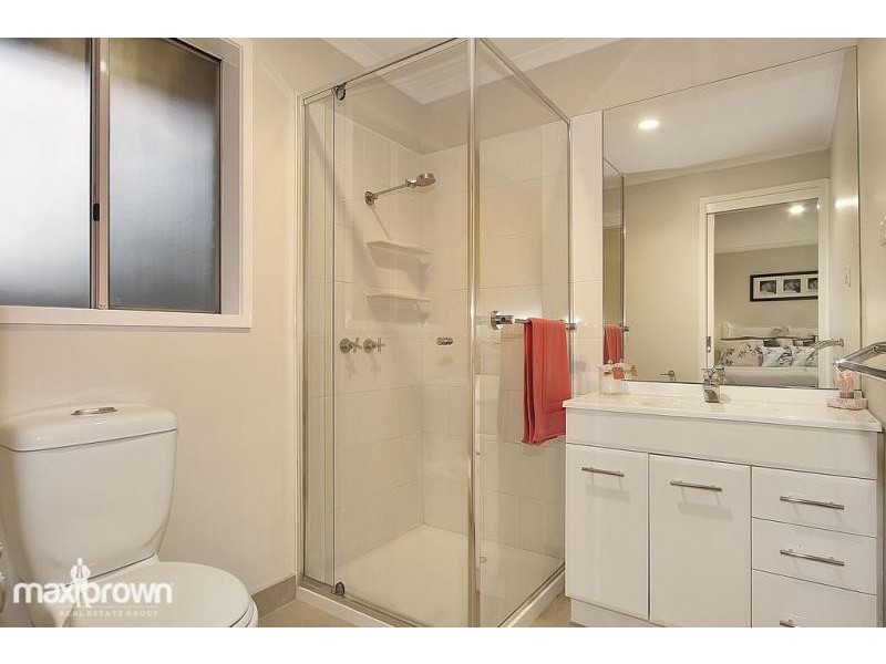 32 Handasyde Avenue, Kilsyth South VIC 3137