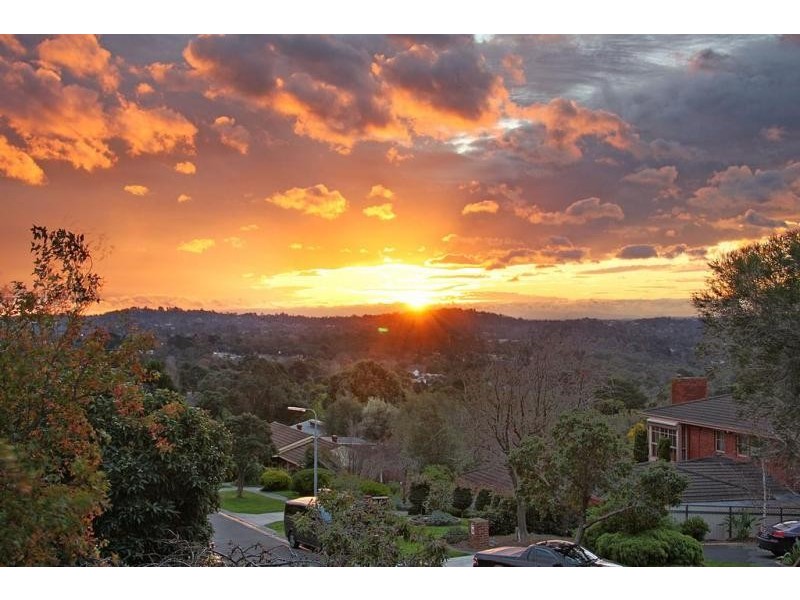 7 Stirling Court, Kilsyth VIC 3137