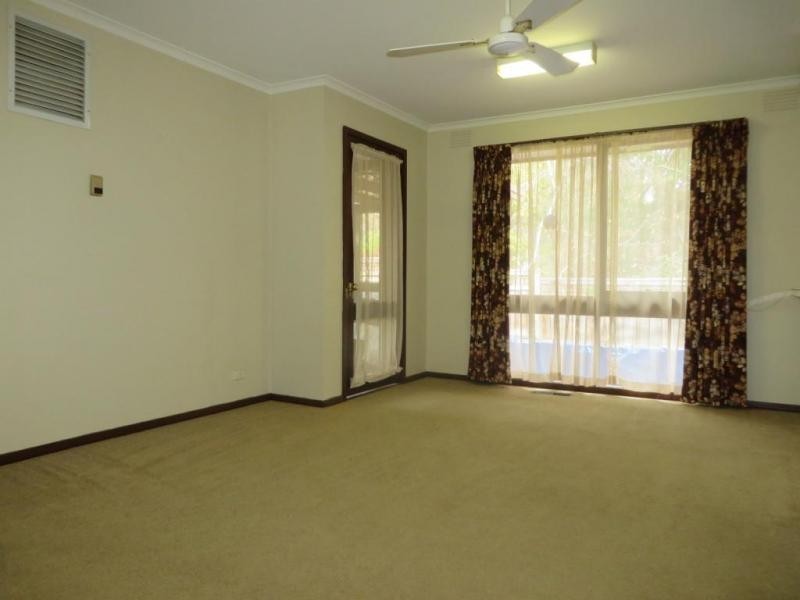 6 Gum Court, Montrose VIC 3765