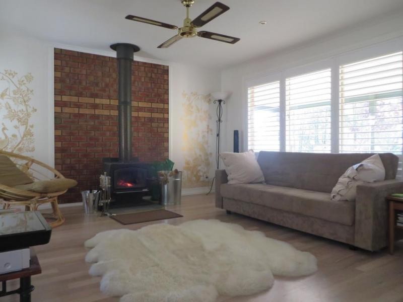 15 The Briars, Mooroolbark VIC 3138