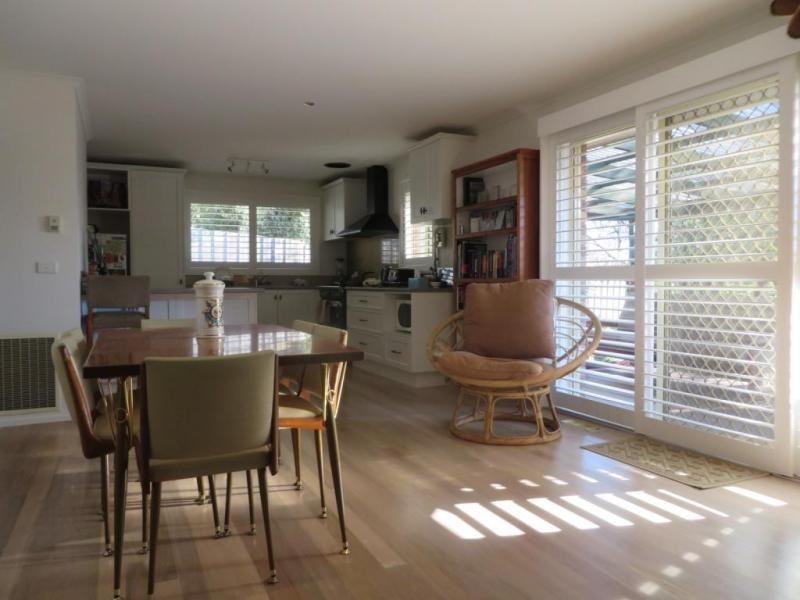 15 The Briars, Mooroolbark VIC 3138