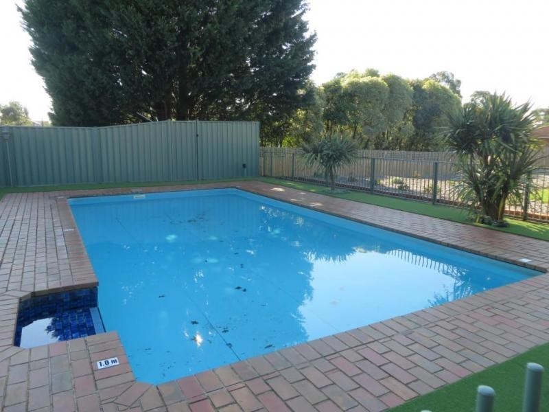 15 The Briars, Mooroolbark VIC 3138