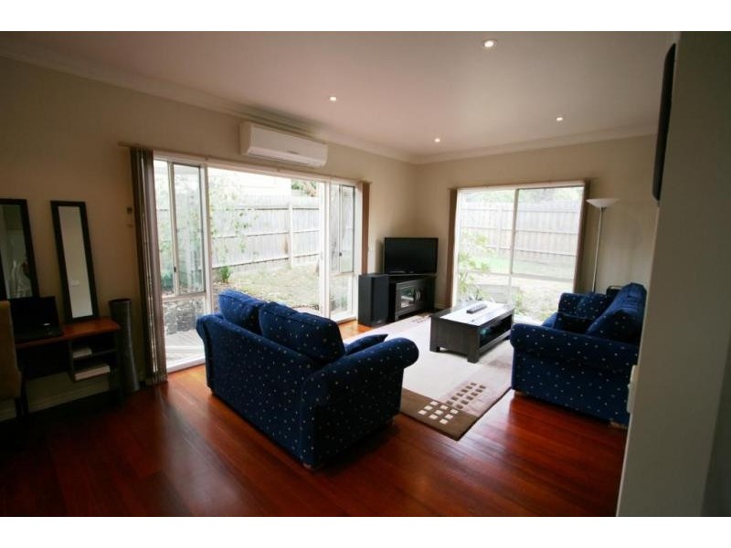 14A Belmont Road West, Croydon South VIC 3136