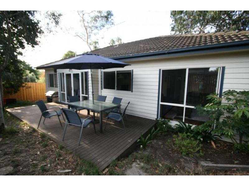 14A Belmont Road West, Croydon South VIC 3136