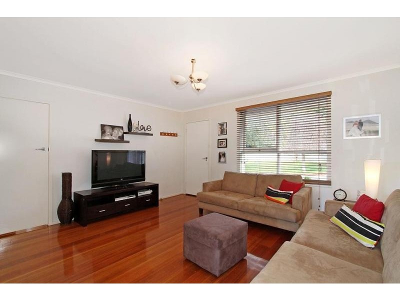 1/125 Cambridge Road, Mooroolbark VIC 3138