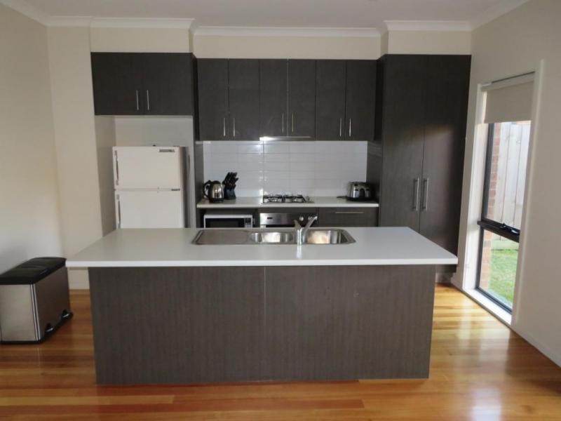 3/5 Gladys Grove, Croydon VIC 3136