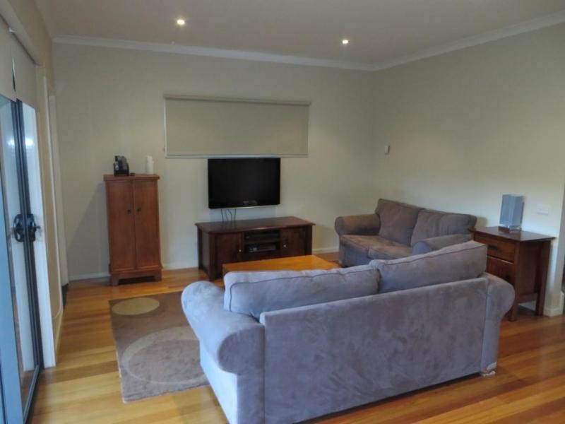 3/5 Gladys Grove, Croydon VIC 3136