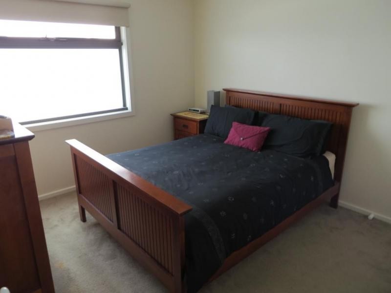 3/5 Gladys Grove, Croydon VIC 3136