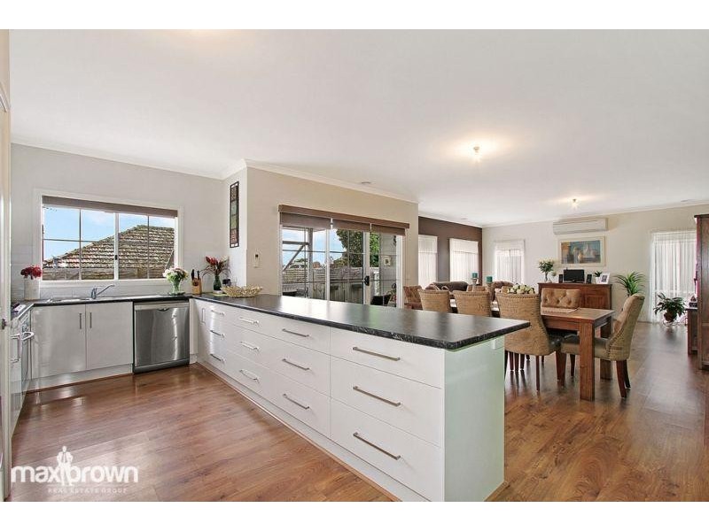 412 Warburton Highway, Wandin North VIC 3139