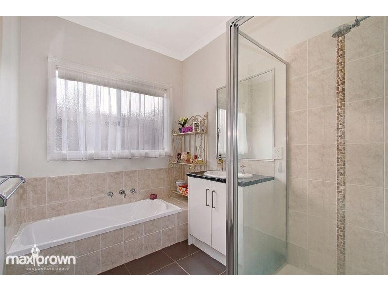 412 Warburton Highway, Wandin North VIC 3139