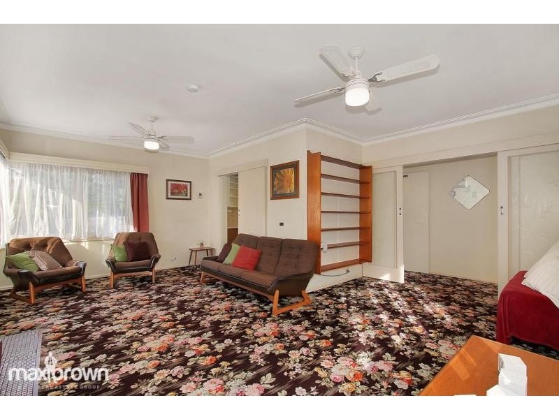 26 Hawthory Road, Kilsyth VIC 3137