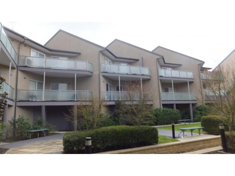 25/11-19 Hewish Road, Croydon VIC 3136