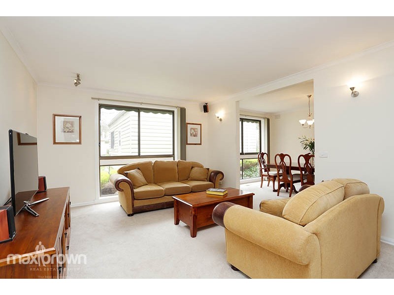 15 Gordon Street, Croydon VIC 3136