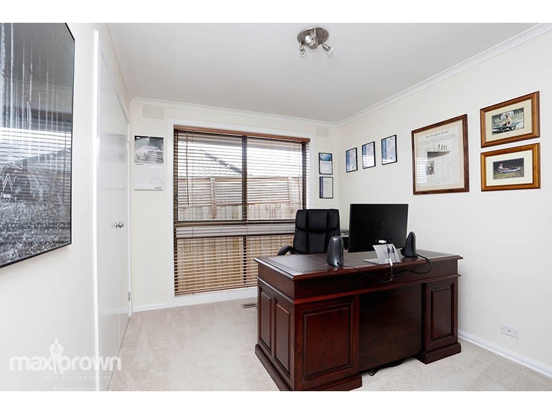 15 Gordon Street, Croydon VIC 3136