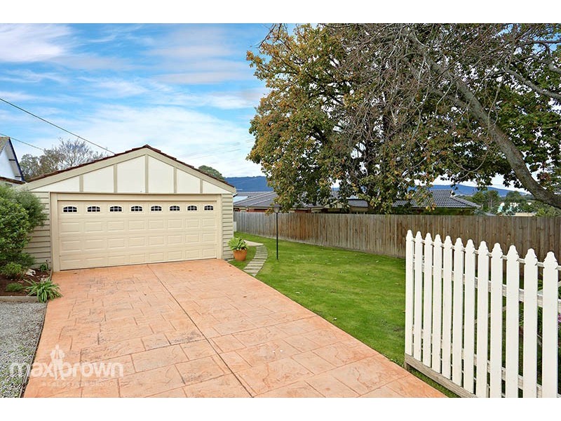 15 Gordon Street, Croydon VIC 3136