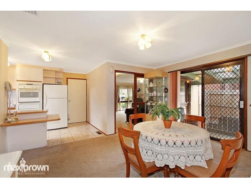 9 Rolloway Rise, Chirnside Park VIC 3116