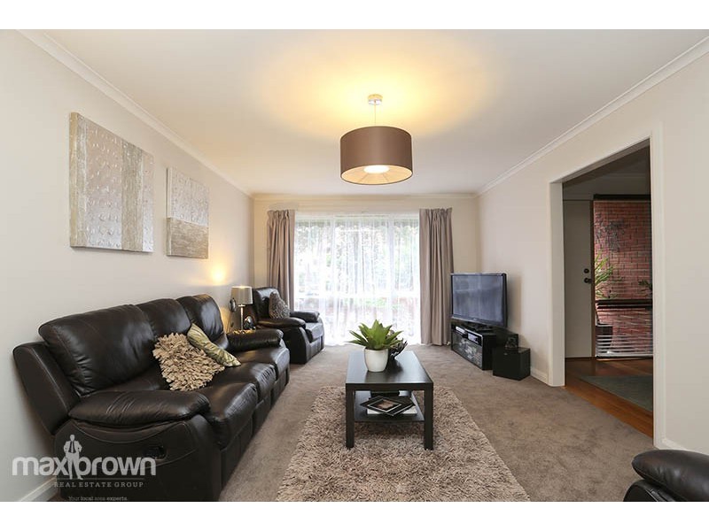 6 Tara Close, Croydon VIC 3136