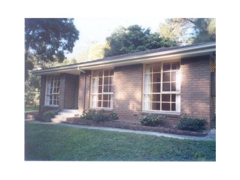 11 Clematis Road, Mount Evelyn VIC 3796