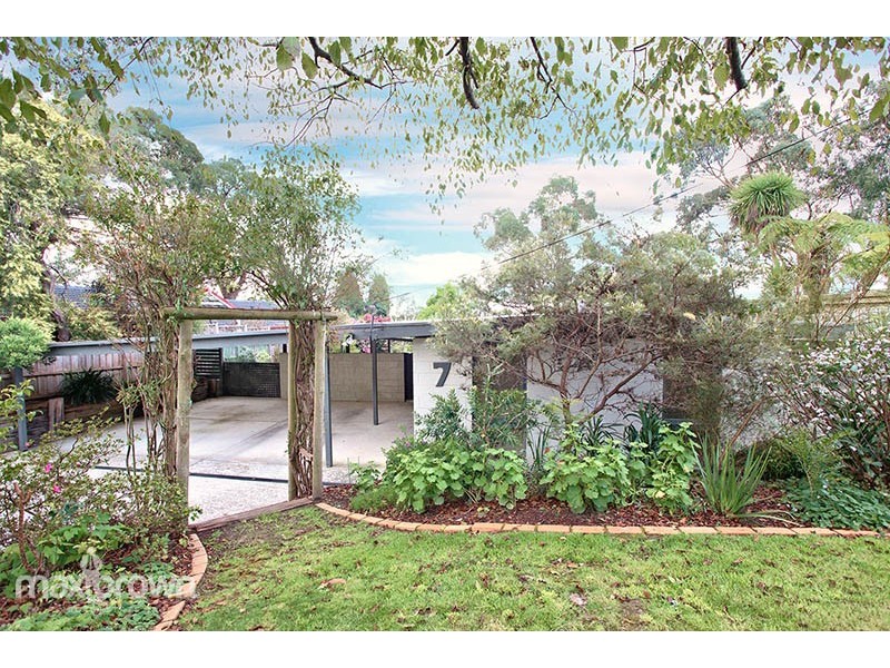 7 Chestnut Court, Montrose VIC 3765