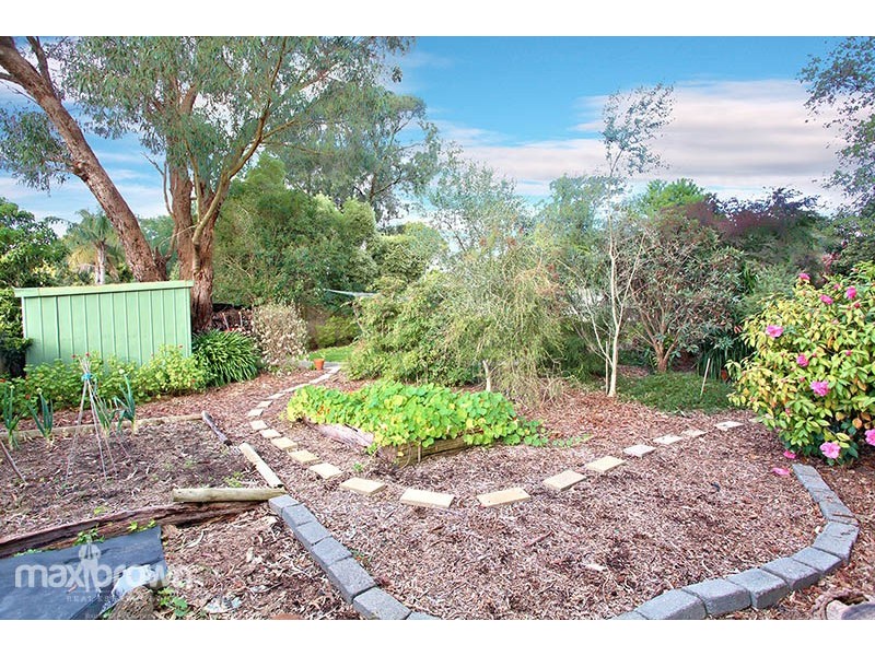 7 Chestnut Court, Montrose VIC 3765