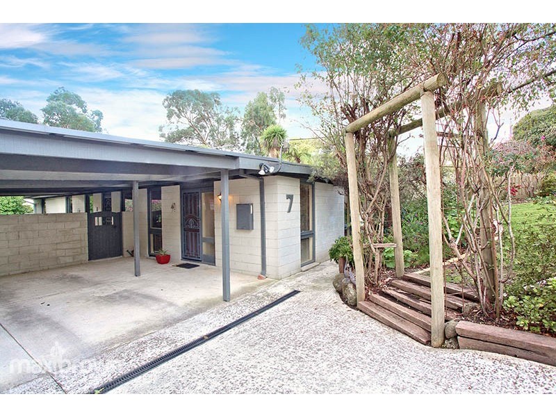 7 Chestnut Court, Montrose VIC 3765