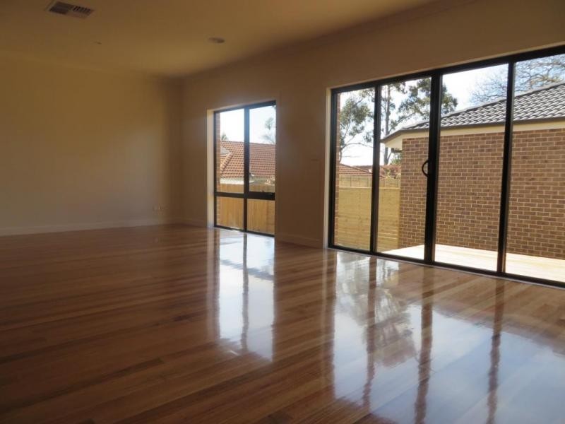 1/72 Croydon Road, Croydon VIC 3136