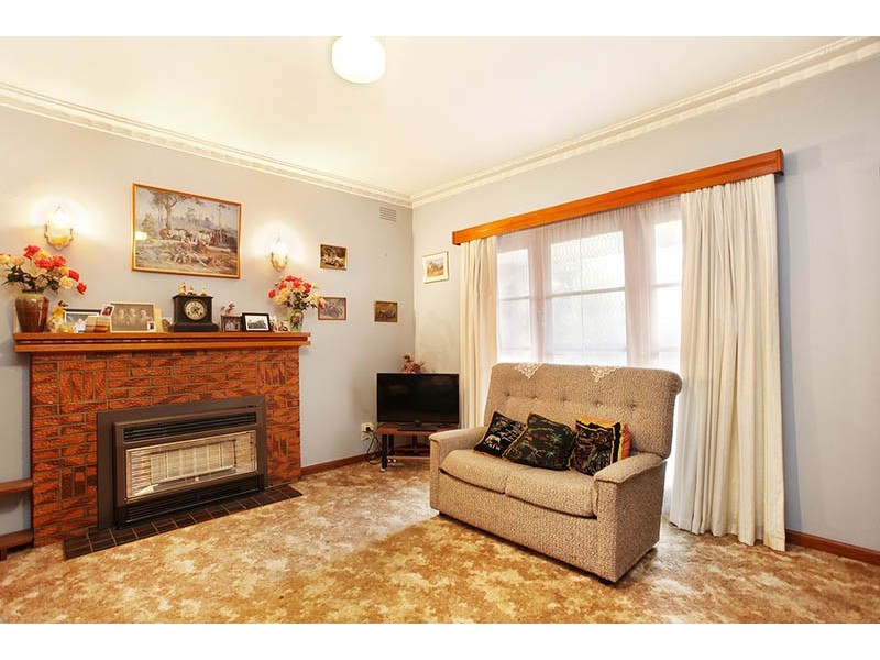 6 Reve Street, Boronia VIC 3155