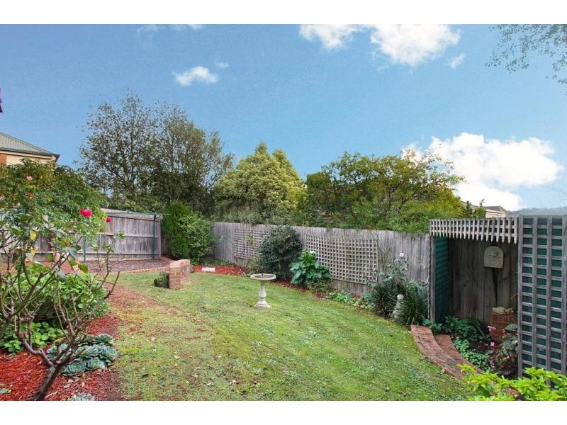 30 Delamere Drive, Chirnside Park VIC 3116