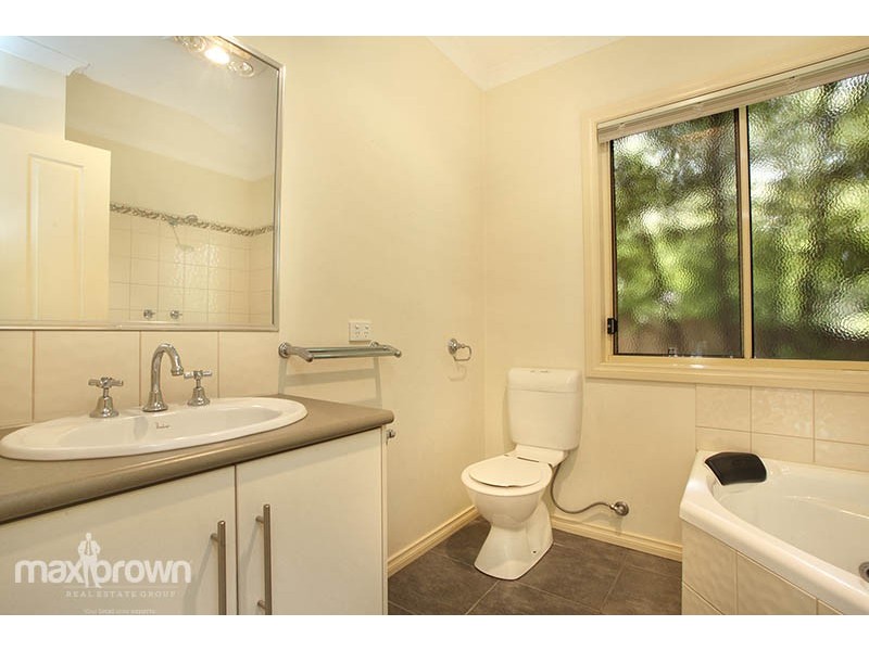 60a Hawthory Road, Kilsyth VIC 3137