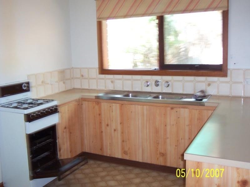 10 Witham Drive, Coldstream VIC 3770