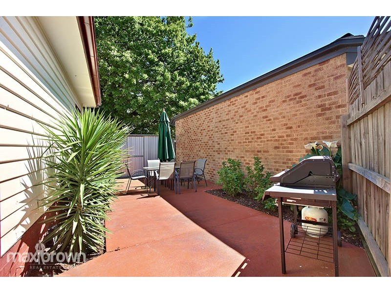 30 Diane Crescent, Mooroolbark VIC 3138