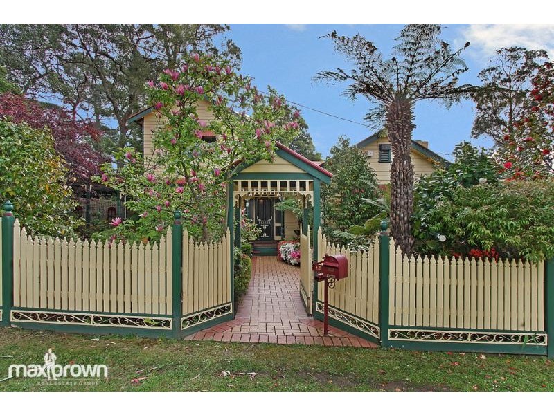 13 Trevallyn Close, Montrose VIC 3765