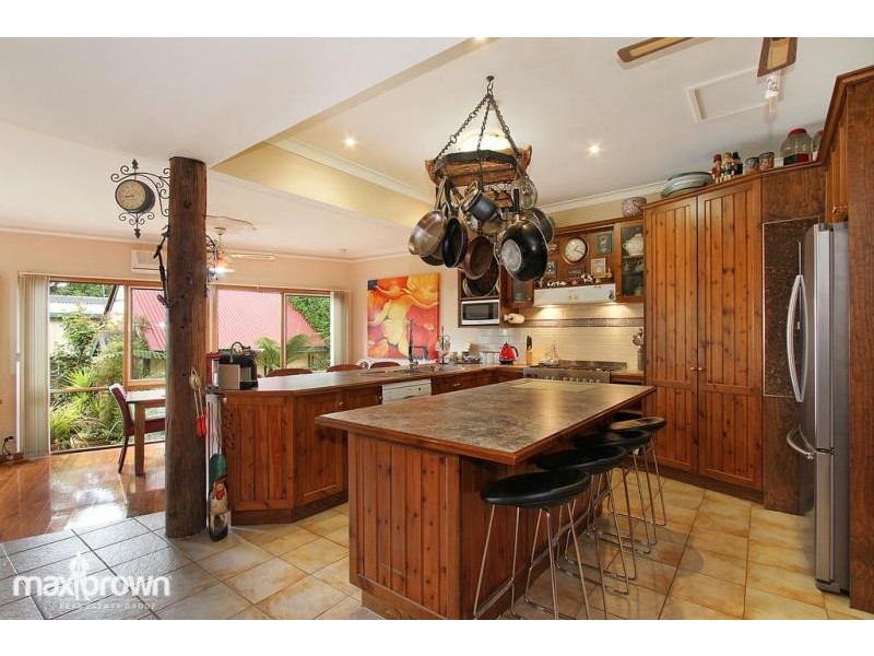 13 Trevallyn Close, Montrose VIC 3765