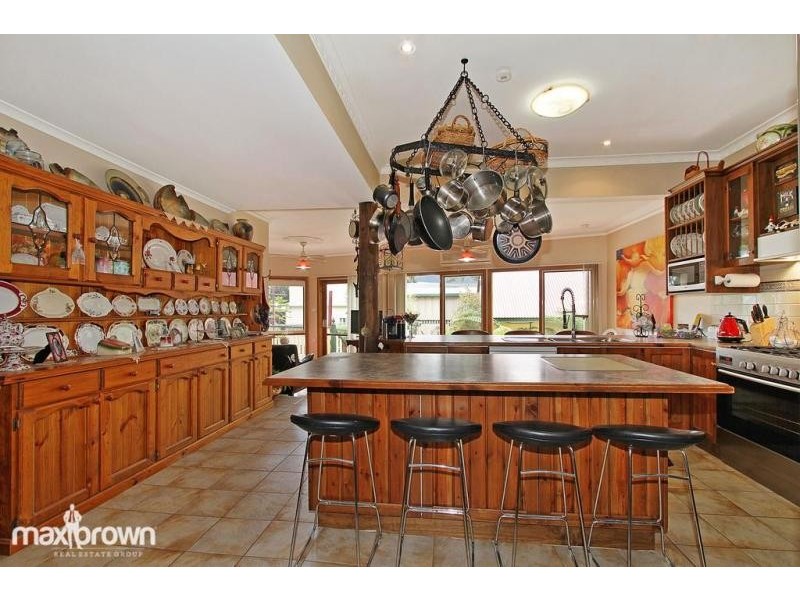 13 Trevallyn Close, Montrose VIC 3765