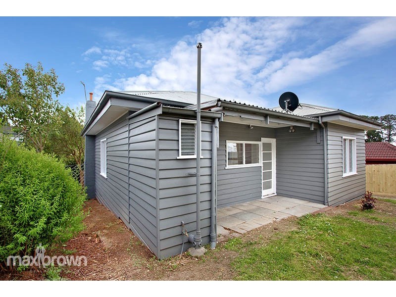 13 Queen Road, Lilydale VIC 3140