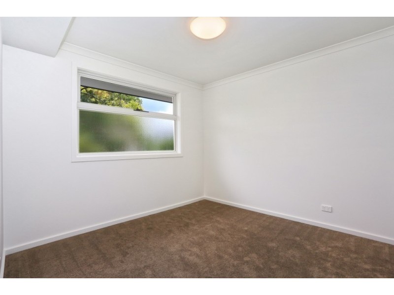 4/17 Landale Avenue, Croydon VIC 3136
