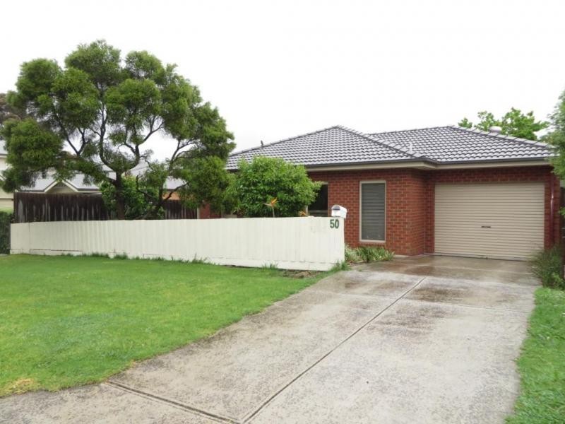 50 Glen Dhu Road, Kilsyth VIC 3137