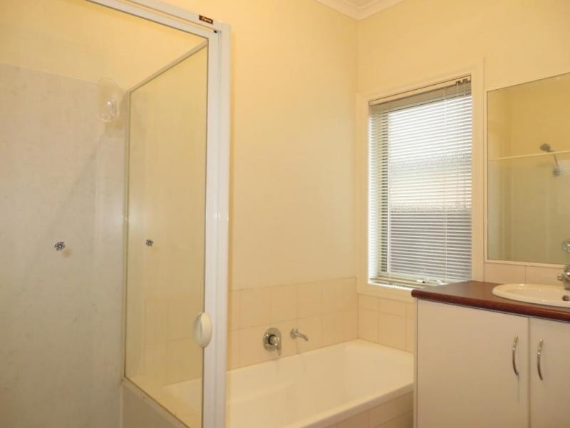 50 Glen Dhu Road, Kilsyth VIC 3137