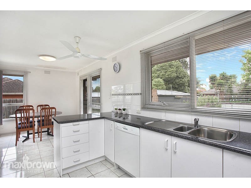 45 Geoffrey Drive, Kilsyth VIC 3137