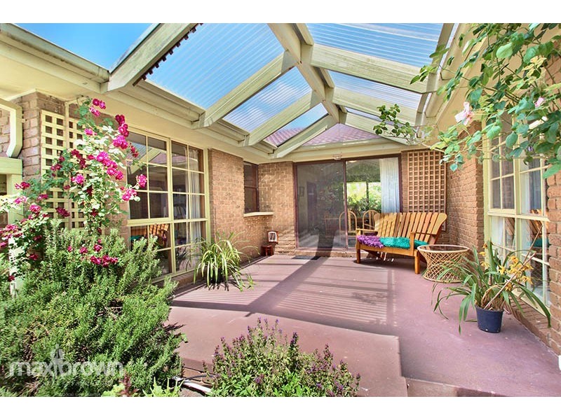 77 Kalinda Road, Ringwood VIC 3134