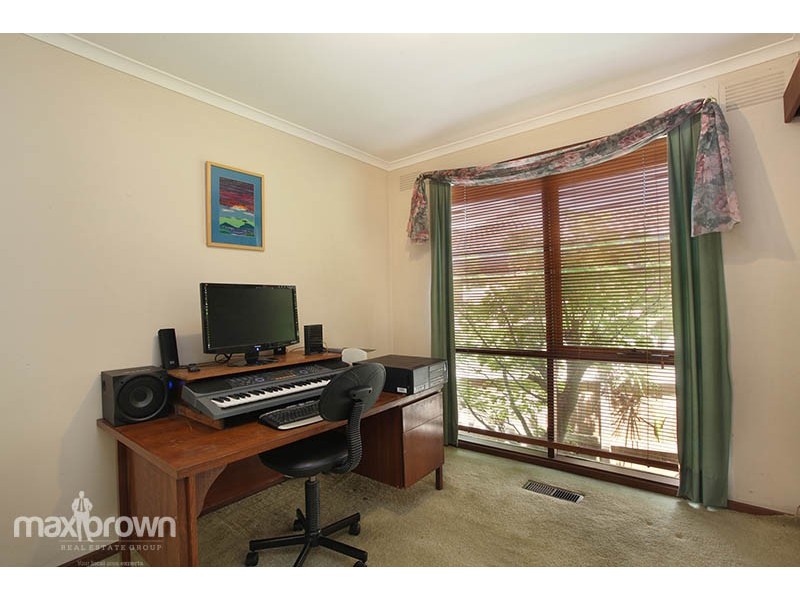 77 Kalinda Road, Ringwood VIC 3134