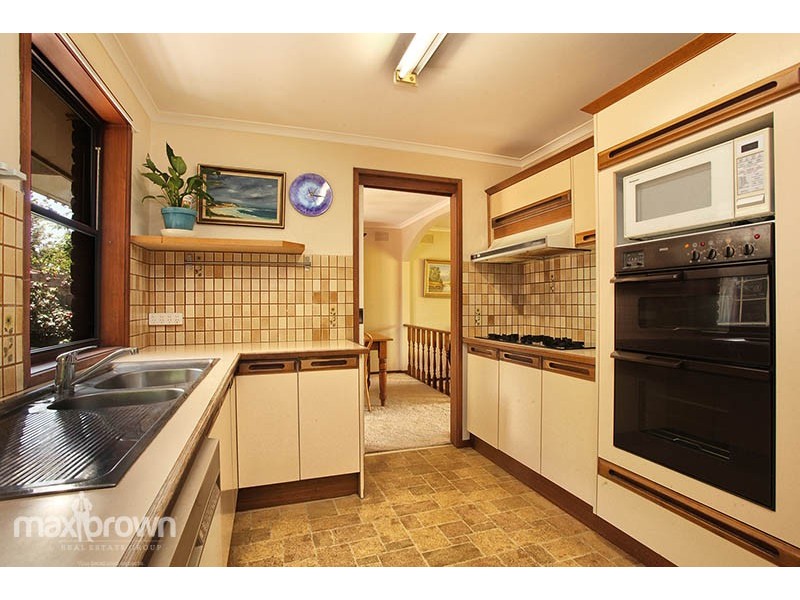 77 Kalinda Road, Ringwood VIC 3134