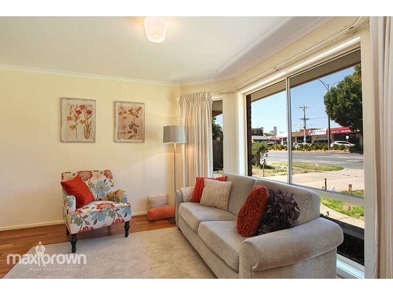 21 Manchester Road, Mooroolbark VIC 3138