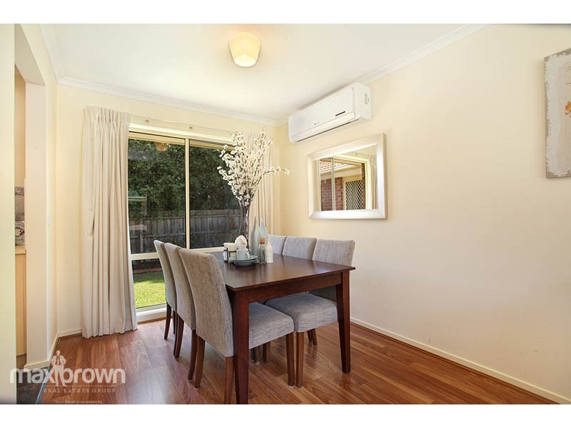 21 Manchester Road, Mooroolbark VIC 3138