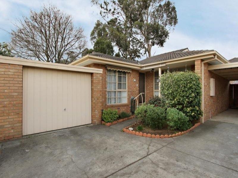 4/200 Hull Road, Mooroolbark VIC 3138