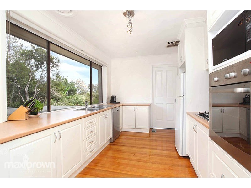 46 Taylor Road, Mooroolbark VIC 3138