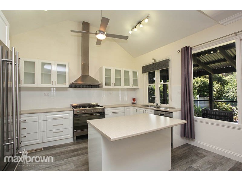 61 Clematis Road, Mount Evelyn VIC 3796