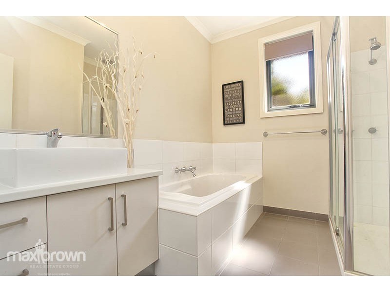 46a Geoffrey Drive, Kilsyth VIC 3137