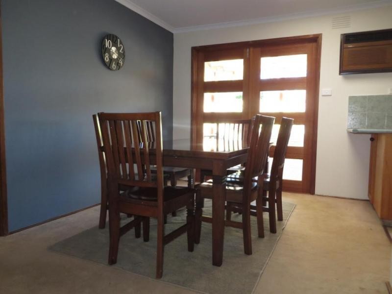 11 Sunburst Court, Mooroolbark VIC 3138